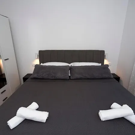 Luxury Nicole Appartement *