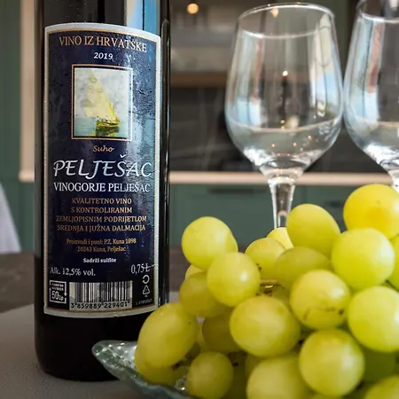 Luxury Nicole Trogir