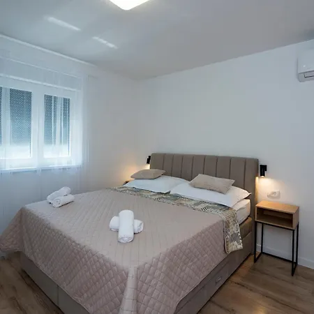 Apartman Luxury Nicole Trogir