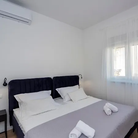 Luxury Nicole Apartment Trogir