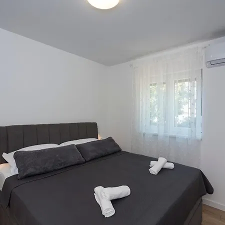 Apartment Luxury Nicole Trogir