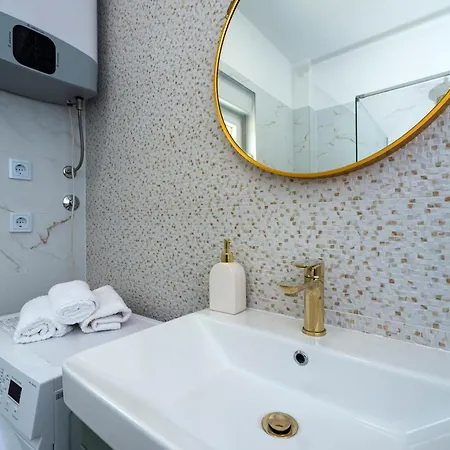 Luxury Nicole * Trogir