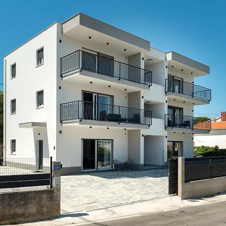 Luxury Nicole Apartmán *