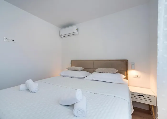 Luxury Nicole Апартаменты