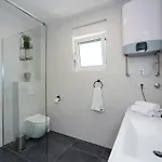 Luxury Nicole * تروغير